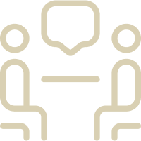 Icon of two people in a personalized consultation discussing sleep solutions and mattress options.