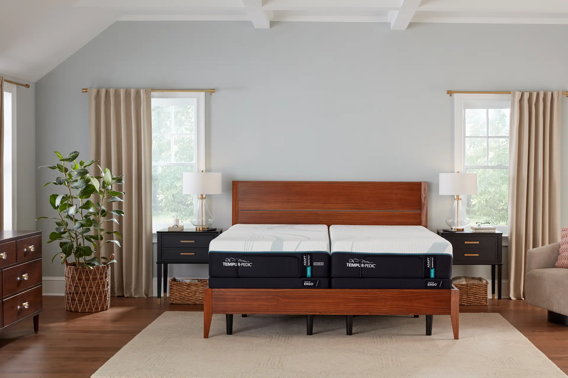 Tempur-Pedic Adapt Medium Hybrid
