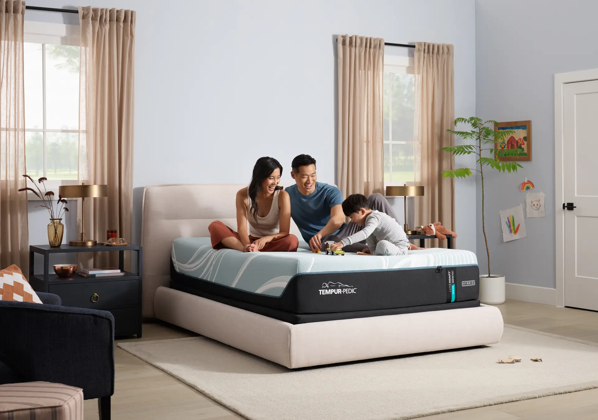 Tempur-Pedic Luxe Breeze Medium Hybrid - Image 2
