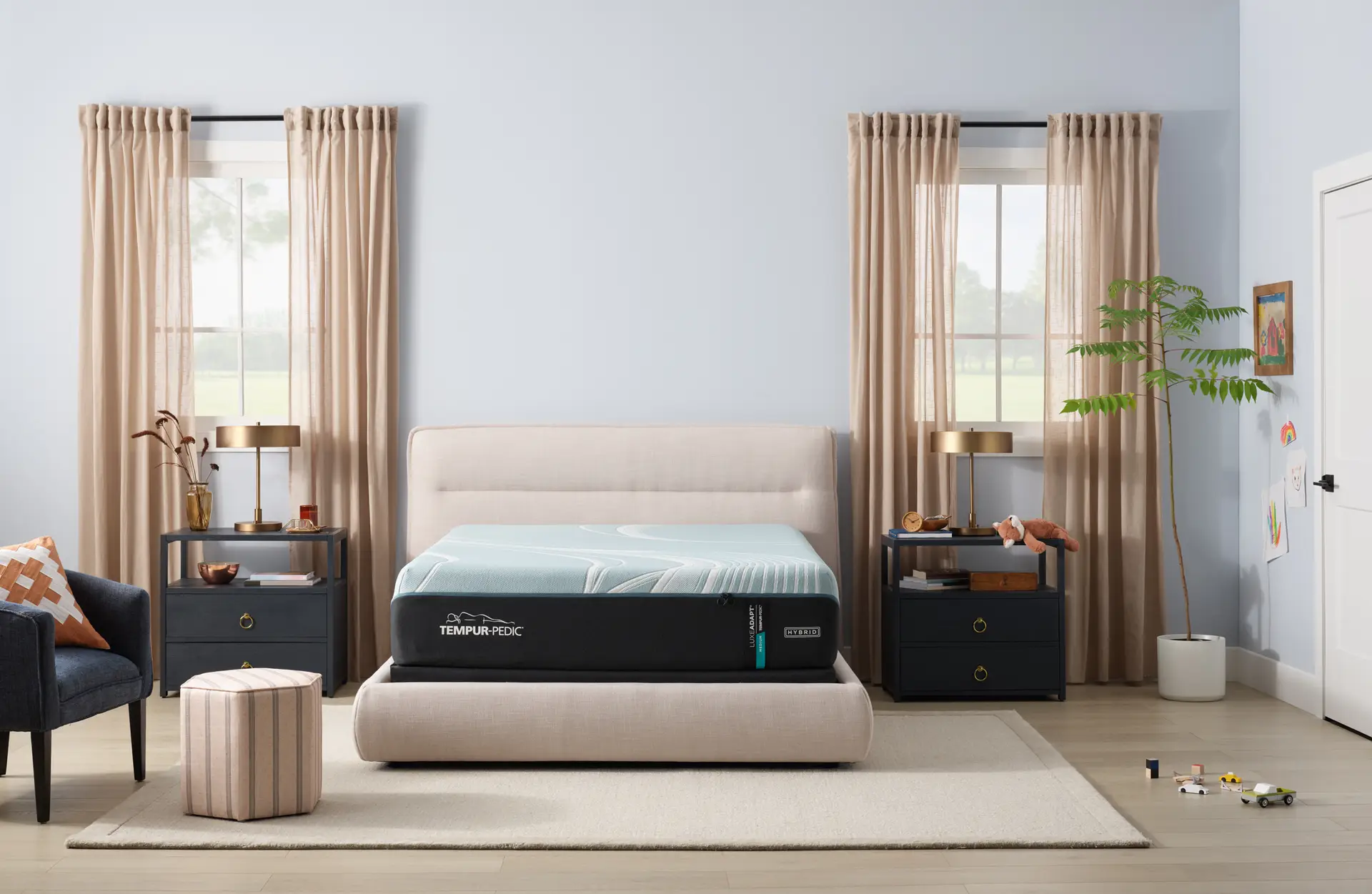 Tempur-Pedic Luxe Breeze Medium Hybrid